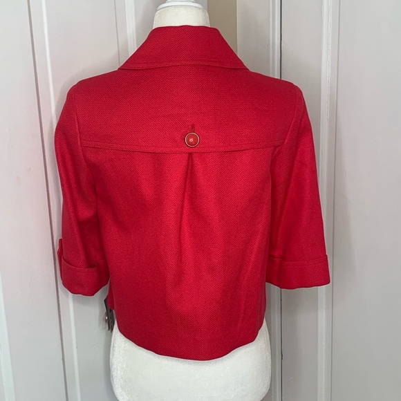NYGARD Collection | Red Cropped Jacket with Black Buttons - Picture 2 of 9